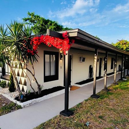 Beach Bungalow By The Sea 4 Cocoa Beach Exterior photo